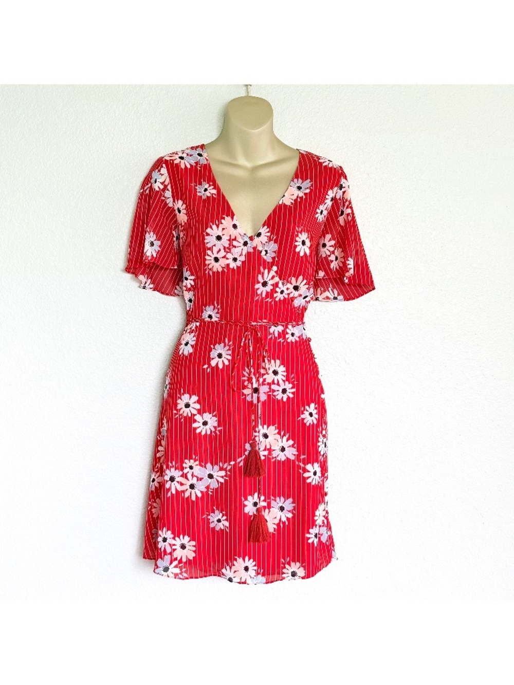 Madewell Retro Red Daisy Floral Button Wrap Dress Sz 12 Boho Flutter Sleeve
